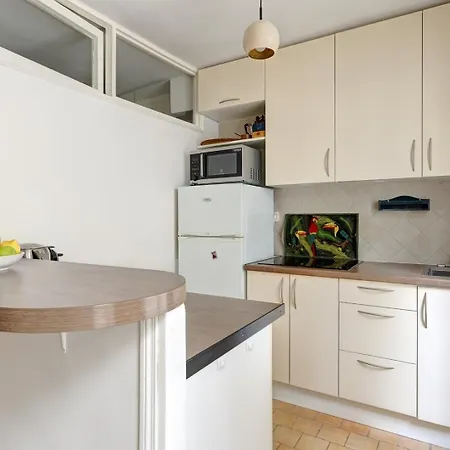 شقة Bnbnook - Chic 1br - Champ De Mars & Eiffel Tower باريس
